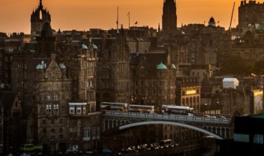 Car Hire With Debit Card In Edinburgh Central